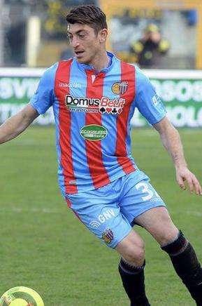 Si muove il mercato, Mazzarani da Catania verso Livorno