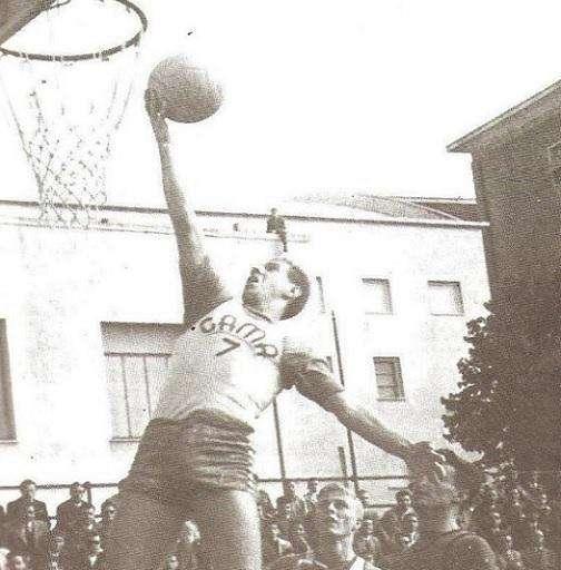 Addio a Stelio Posar, grande del basket livornese ed italiano