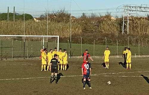 Promozione. Il Cecina passa con l’Etruria, vince il Monterotondo