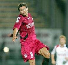 Amaranto stasera a Genova in formazione rimaneggiata