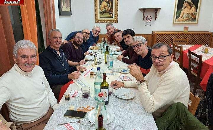 Una serata all'insegna dell'amicizia per un sereno 2024, la cena di Amaranta