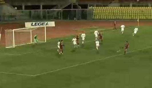 Succede di tutto all'Ardenza ma poi il Livorno agguanta l'Olbia, 3 a 3