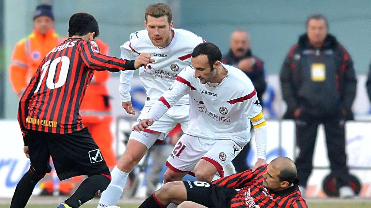 Novara corsaro fa naufragare il Livorno, 1 a 3