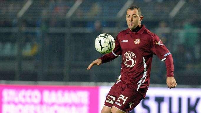 Assegnati i numeri di maglia, la 10 sulle spalle di Vantaggiato