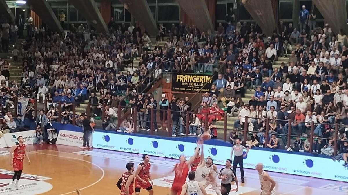Pielle vs Legnano