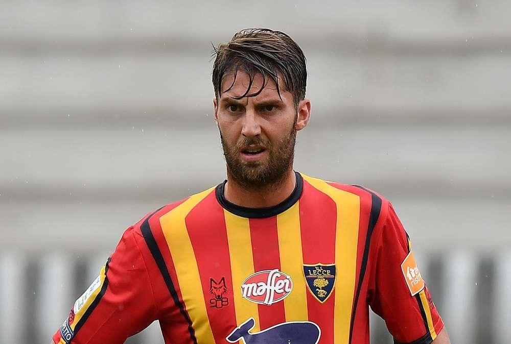 Serie B. Gravissimo infortunio a Scavone, sospesa Lecce-Ascoli