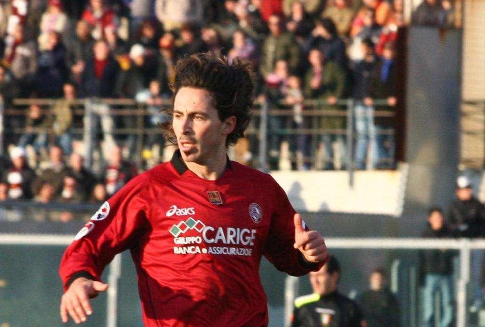Bandiere amaranto. Grandoni, l'ex difensore del Livorno compie 47 anni