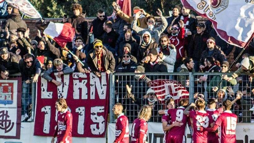 Il Livorno con il Tuttocuoio