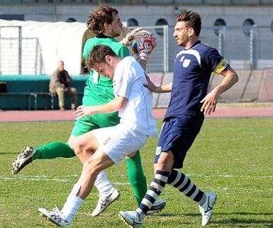 Serie D. Il Rosignano perde la testa e la partita a Pavullo, 1 a 0