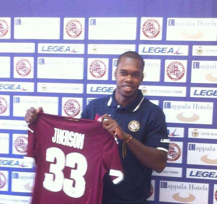Vergara si presenta: "Pronto a dare tutto per questa maglia"