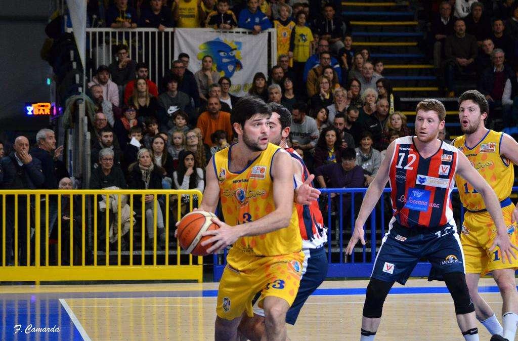 Serie B. Slitta l'esordio stagionale del Golfo Piombino