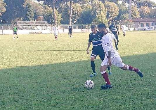 Il Livorno impatta a Forte dei Marmi, 1 a 1