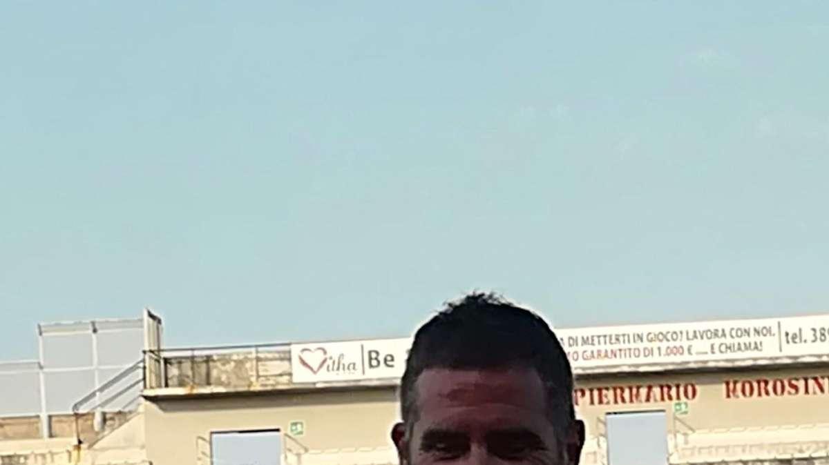 Presentato Lucarelli: "Venderemo cara la pelle in ogni stadio"
