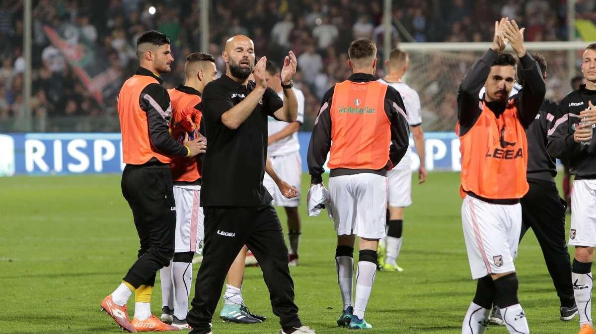 Serie B. Top e flop dopo un terzo di campionato, Palermo e Pescara su, Crotone e Benevento giù