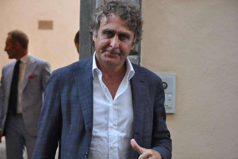 Saldo degli stipendi non pervenuto, si guarda all'aumento di capitale