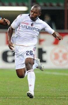 Si tratta col Bologna: oltre Zalayeta interessa anche Mudingayi