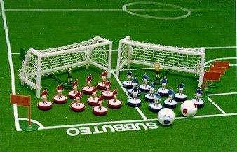 Subbuteo. Domani la Coppa Livorno con i giocatori amaranto