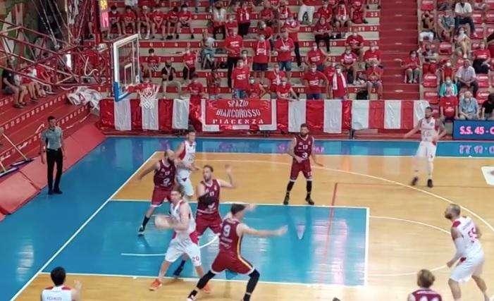 Serie B, la finale. Libertas 1947 inizia male contro Piacenza, 94 a 65