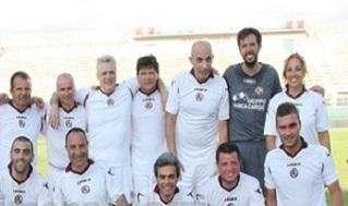 Giornalisti in campo, festeggiato lo Sponsor day del Livorno