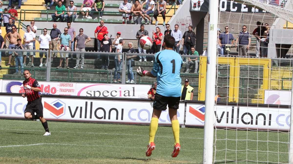 Domani incontro col Milan per portare in amaranto Piscitelli