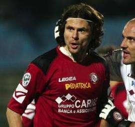 Tomas bandiera amaranto