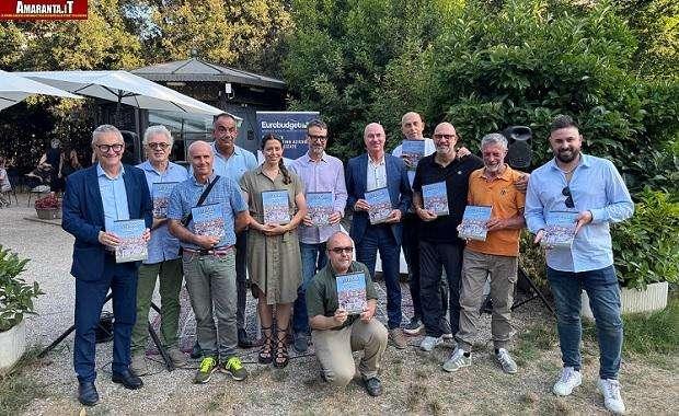 Centodieci e lode, presentato in Villa Fabbricotti il libro sulla storia del Livorno