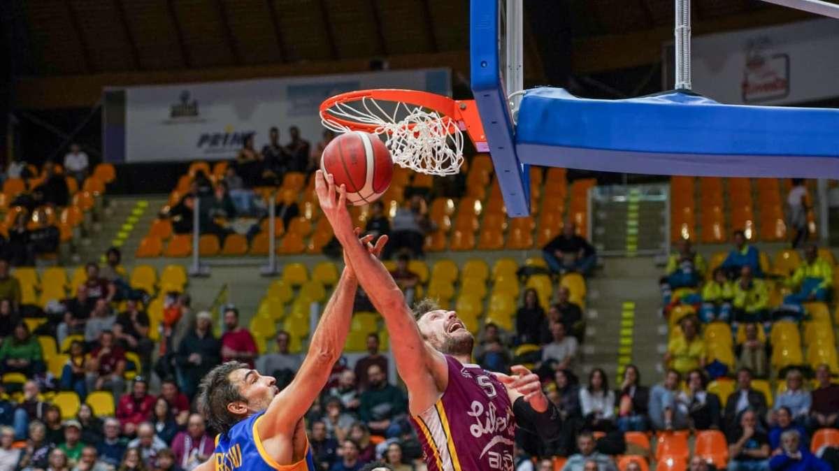 Tiby contro Torino 