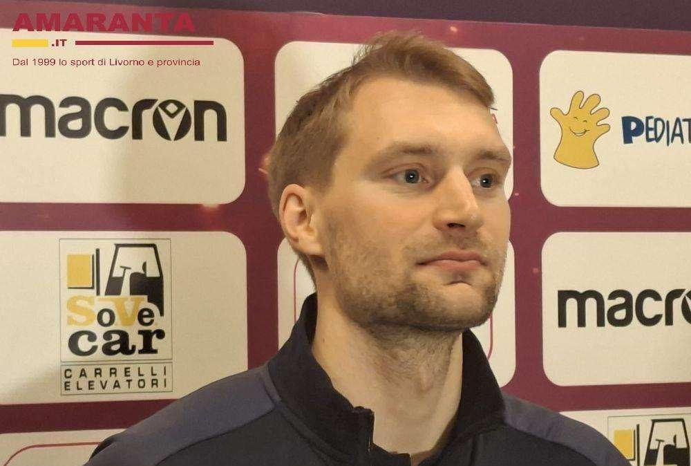 Tim V&auml;rynen