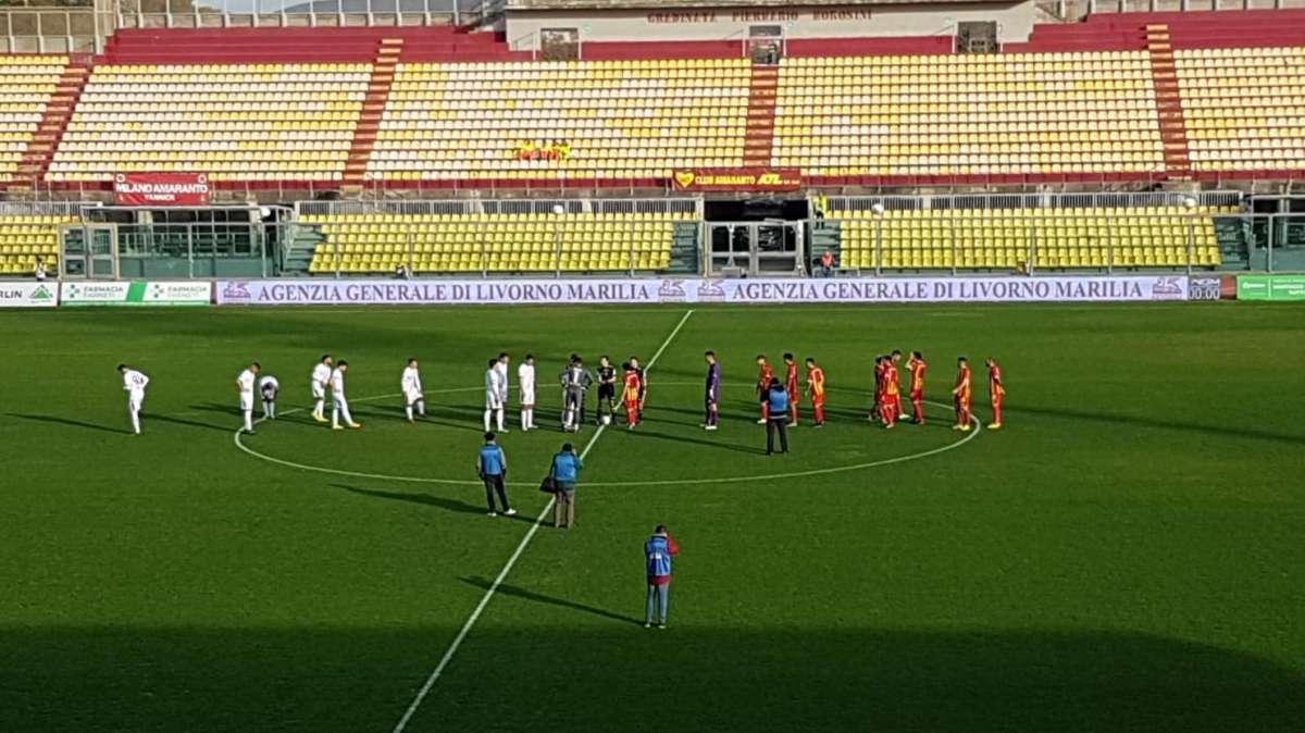 Serie D. Vince il Livorno all'ultimo respiro su un Poggibonsi in dieci, 2 a 1