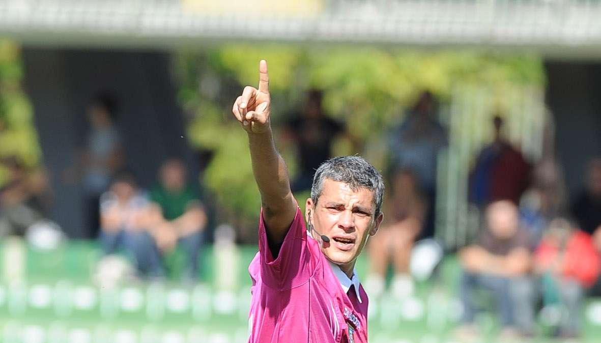 Arbitro. Candussio per Perugia-Livorno
