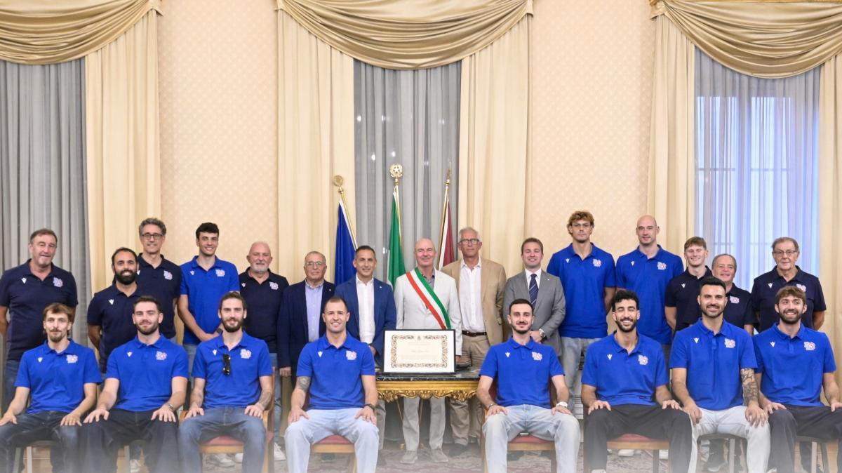 Alla Pielle la pergamena del Comune per la vittoria della Supercoppa