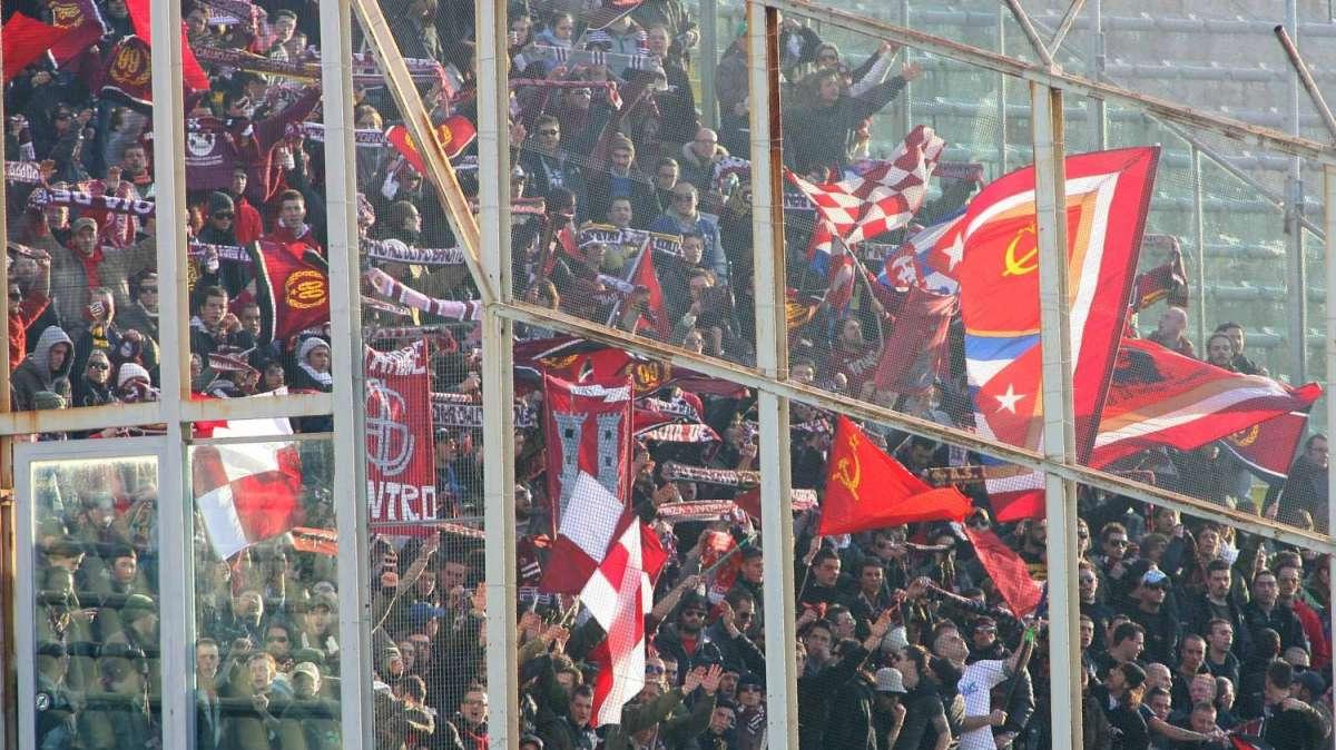 Dalla parte della maglia