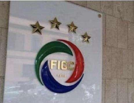 Figc, sospensione dei campionati fino al prossimo 14 giugno