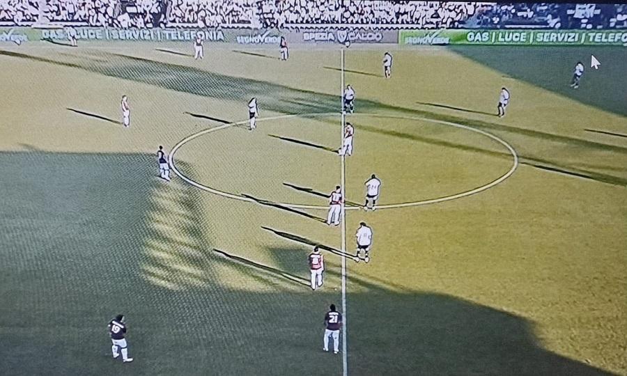 Due disattenzioni condannano il Livorno sul campo dello Spezia, 2 a 0