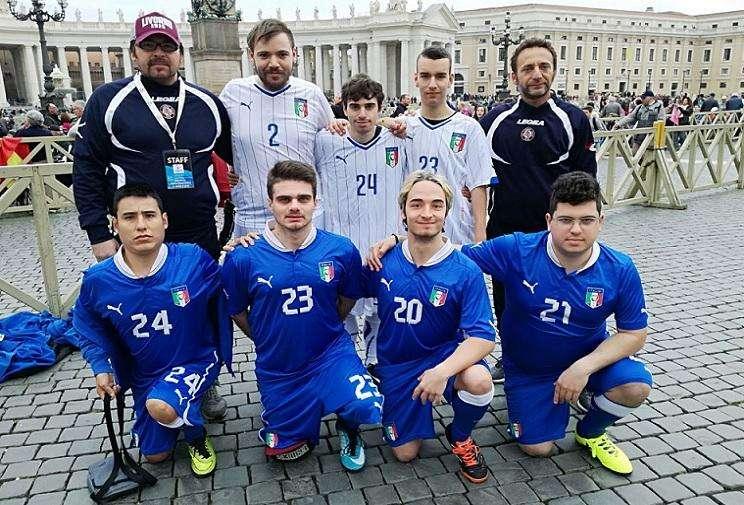 Amaranto, la Quarta categoria in udienza da papa Francesco