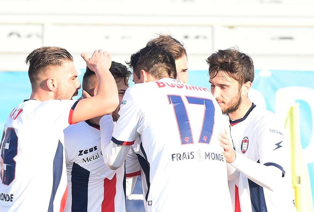 Il punto sulla B. Crotone ad un punto dalla serie A