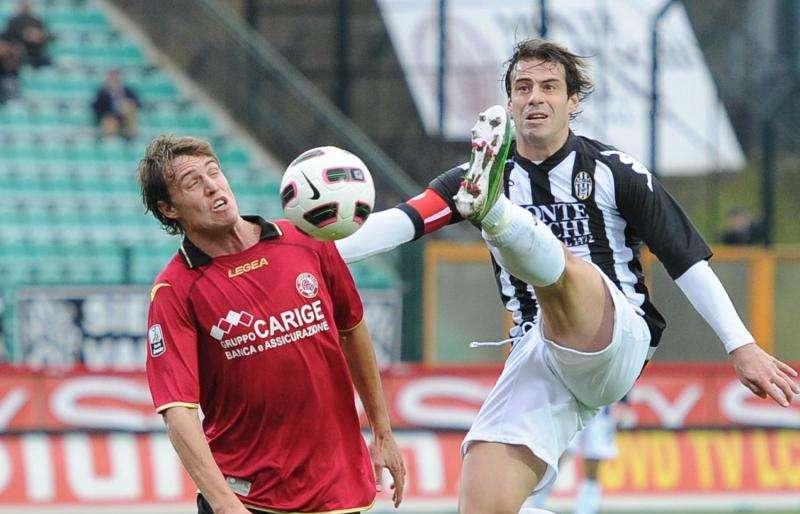 Il Genoa si allontana, Bernardini pronto a restare a Livorno