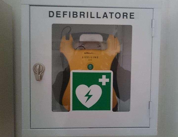 I tifosi della Pielle donano alla città di Livorno il secondo defibrillatore