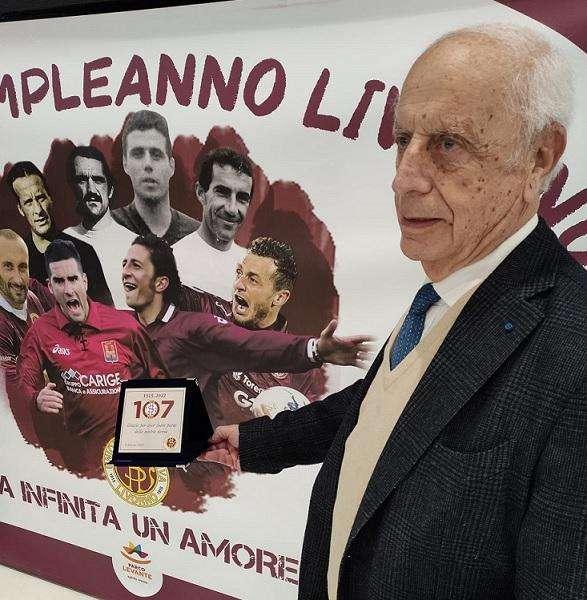 Enrico Fernandez alla festa