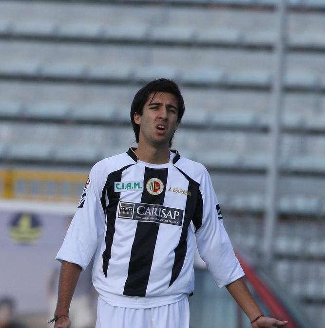 Ufficialità. Scambio Perticone-Bernacci con il Modena