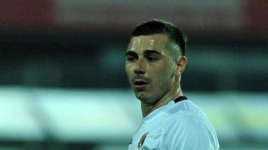 Mercato amaranto, su Maiorino ci sono Catanzaro e Padova