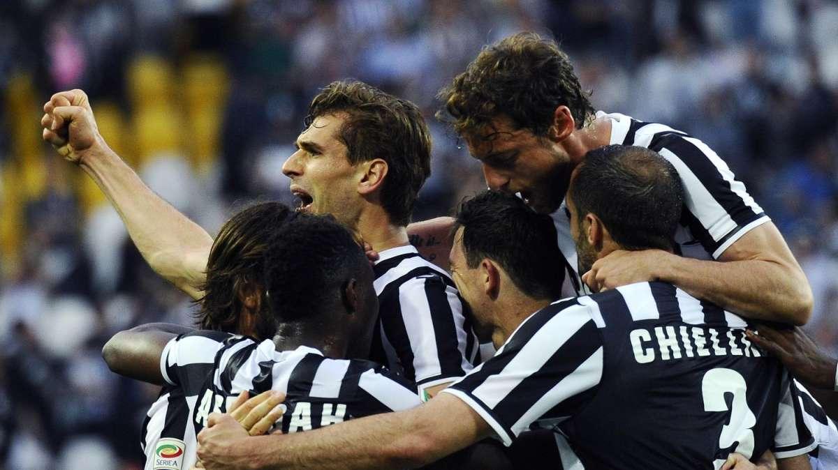 Il punto sulla A. La Juve non sbaglia, Roma torna a -8. Risveglio Milan, il derby di Verona è dell'Hellas