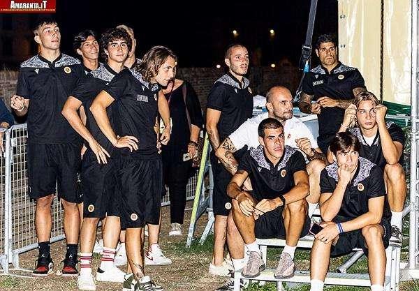 Il gruppo squadra del Livorno