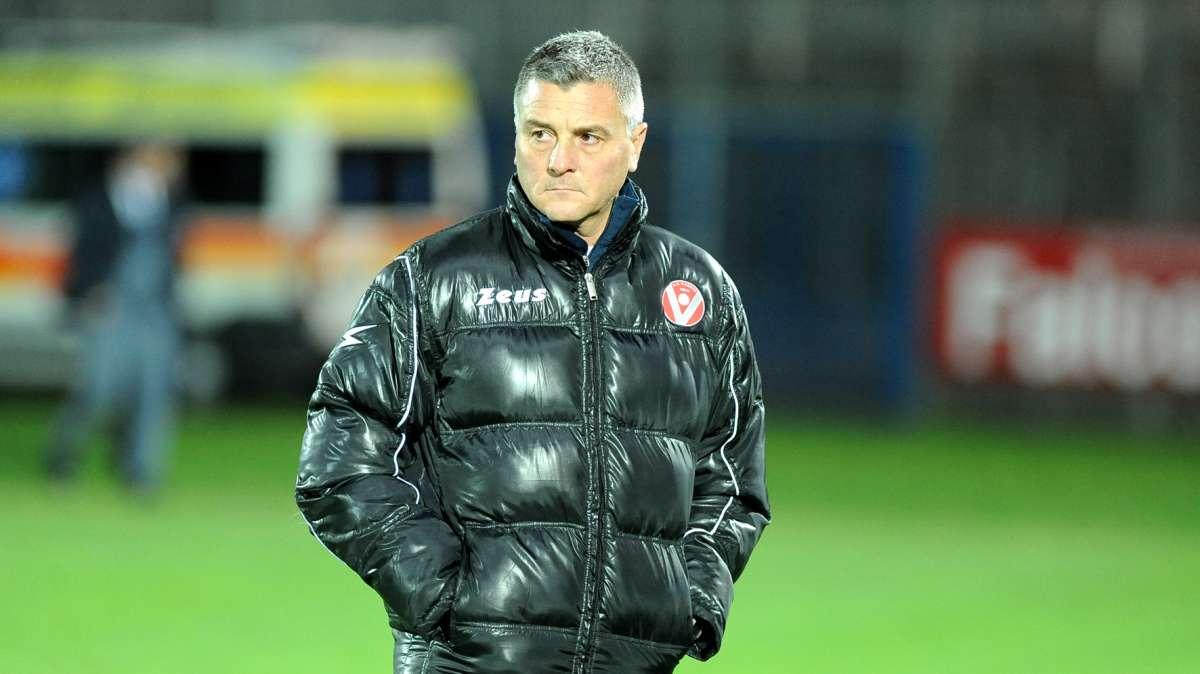 Sala stampa. Bettinelli: "Il gol del Livorno ci ha tagliato le gambe"