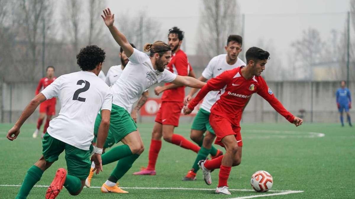 Serie D. Pro Livorno sfida difficile col Lentigione, ma prima i fondi per Jo