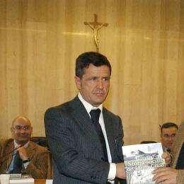 Amaranto, dopo 21 anni finisce l'era Spinelli e inizia quella Navarra