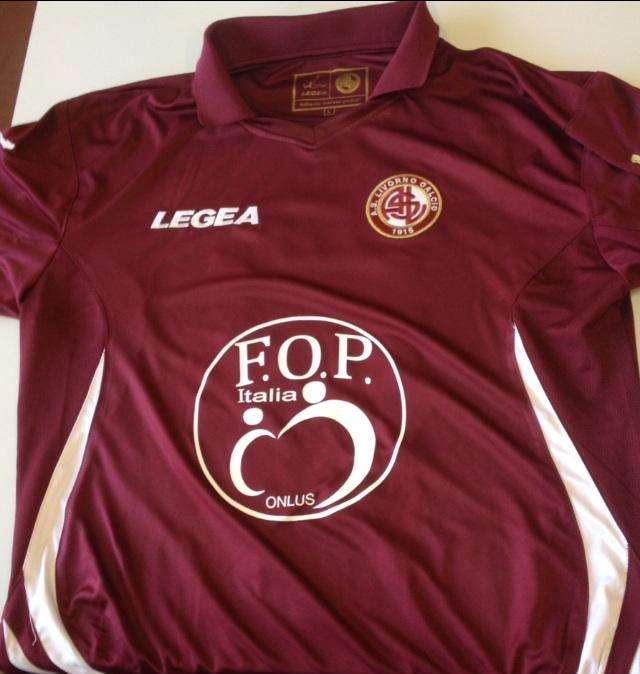 Il Livorno Calcio con la Fop Italia Onlus