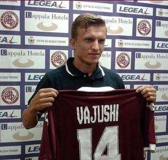 Vajushi si presenta: «C'è un bel clima, sono qui per fare bene»