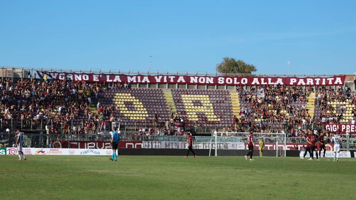 L’Ascoli passeggia sulle macerie amaranto, 0 a 3