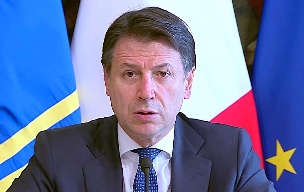 Ripresa dei campionati, Conte e Spadafora ribadiscono la prudenza